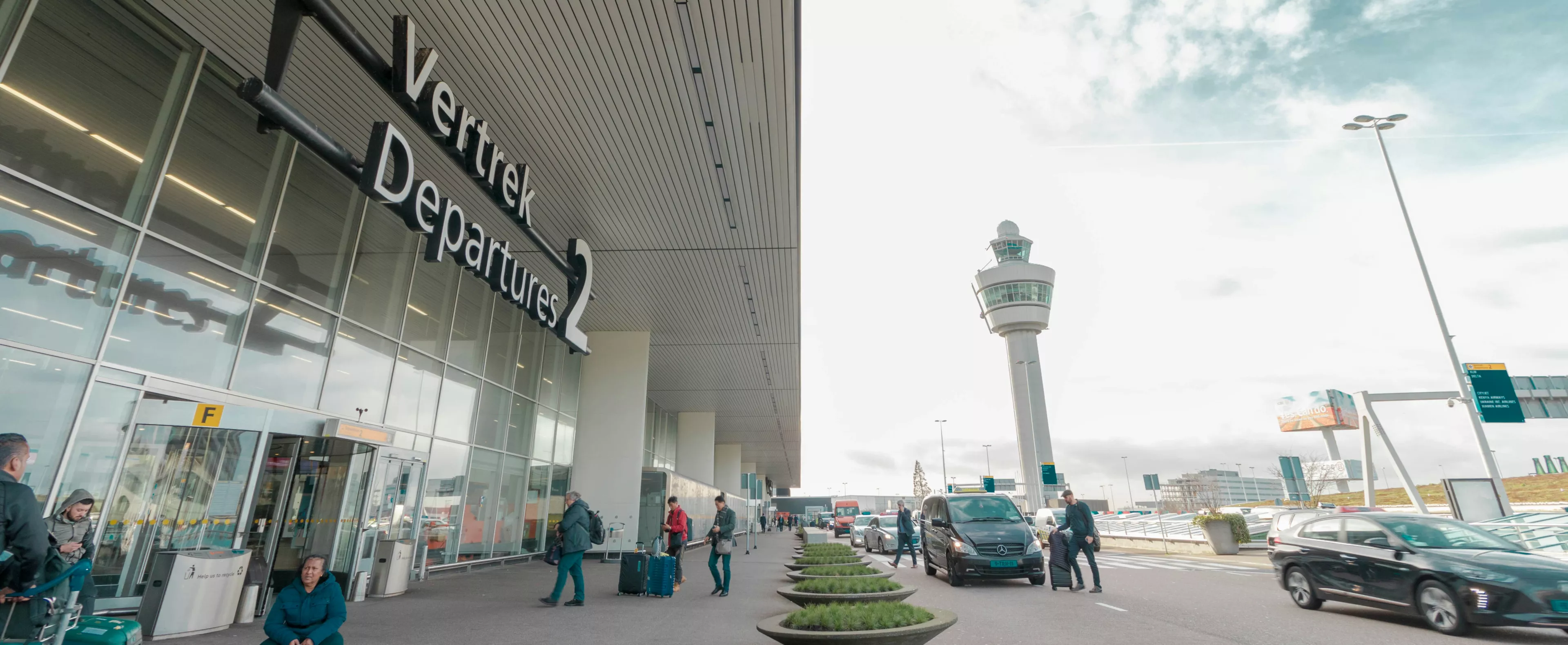 Werken bij Schiphol via ELLBRU